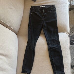 GAP Women's Classic Black Skinny Jeans
